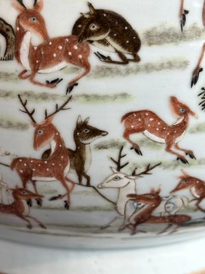 A large Chinese famille rose '100 deer' 'hu' vase, Qianlong mark, 19th C. — photo 18