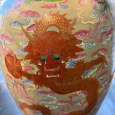A large Chinese famille rose celadon-ground 'Dragon' vase — photo 8