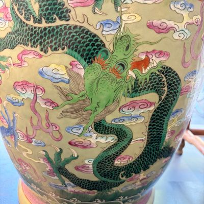 A large Chinese famille rose celadon-ground 'Dragon' vase — photo 3