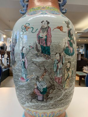 A large Chinese famille rose coral-red-ground  'Eight Immortals' vase, Qianlong mark, 19th C. — photo 14