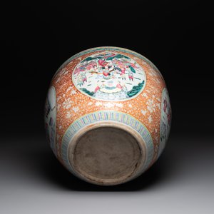 A large Chinese famille rose coral-red-ground fish bowl with narrative design, 19th C. — photo 6