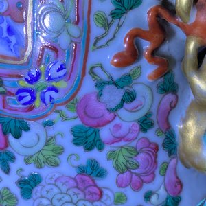 A large Chinese famille rose 'court scene' vase, 19th C. — 照片 44