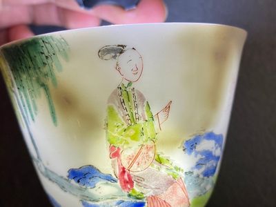 A large Chinese famille rose cup and saucer, Yongzheng — 照片 16