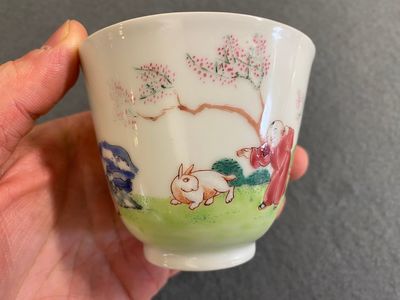 A large Chinese famille rose cup and saucer, Yongzheng — 照片 7