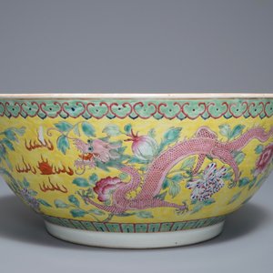 A large Chinese famille rose 'dragon and phoenix' bowl for the Straits or Peranakan market, Guangxu mark and of the period — 照片 5