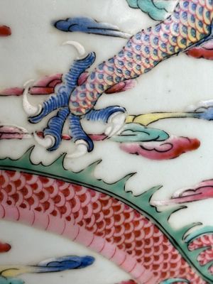A large Chinese famille rose 'dragon' 'hu' vase, 19/20th C. — photo 18