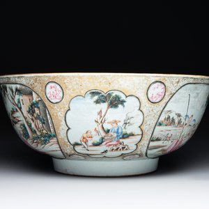 A large Chinese famille rose export porcelain 'European subject' bowl, Qianlong — photo 3