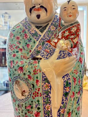 A large Chinese famille rose figure of Fu Xing, Zhu Mao Ji Zao 朱茂記造 mark, Republic — photo 11