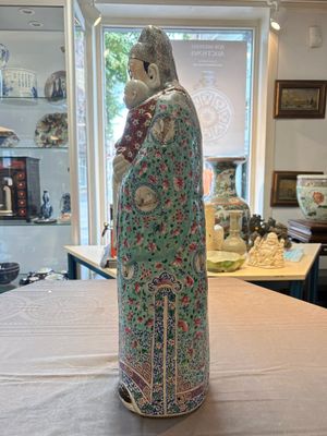 A large Chinese famille rose figure of Fu Xing, Zhu Mao Ji Zao 朱茂記造 mark, Republic — photo 2