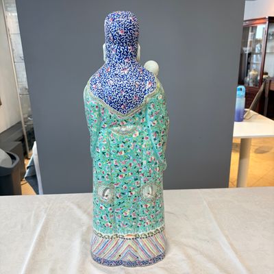 A large Chinese famille rose figure of Fu Xing — photo 15