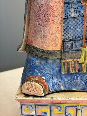 A large Chinese famille rose figure of Shoulao, 19th C. — photo 6