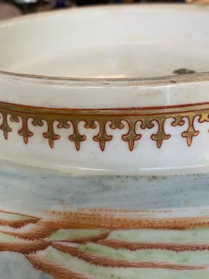 A large Chinese famille rose 'fox hunt' bowl, Qianlong — photo 24