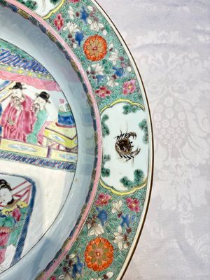 A large Chinese famille rose 'General Yang' basin, Yongzheng — photo 7