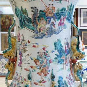 A large Chinese famille rose 'immortals' vase, 19th C. — photo 16