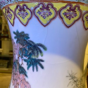 A large Chinese famille rose 'immortals' vase, Republic — 照片 45