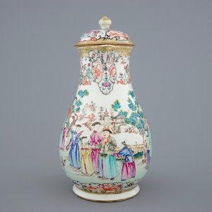 A large Chinese famille rose mandarin jug and cover, Qianlong, 18th C. — 照片 5