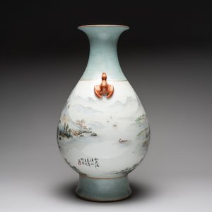A large Chinese famille rose 'mountainous landscape' vase, signed Wang Guiying 汪桂英, dated 1929 — 照片 2