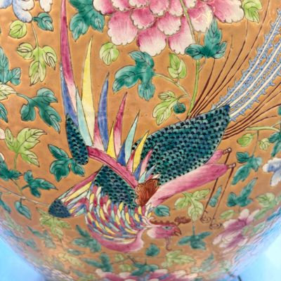 A large Chinese famille rose 'Phoenixes and Peonies' fish bowl for the Straits or Peranakan market — photo 7