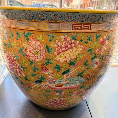 A large Chinese famille rose 'Phoenixes and Peonies' fish bowl for the Straits or Peranakan market — photo 10