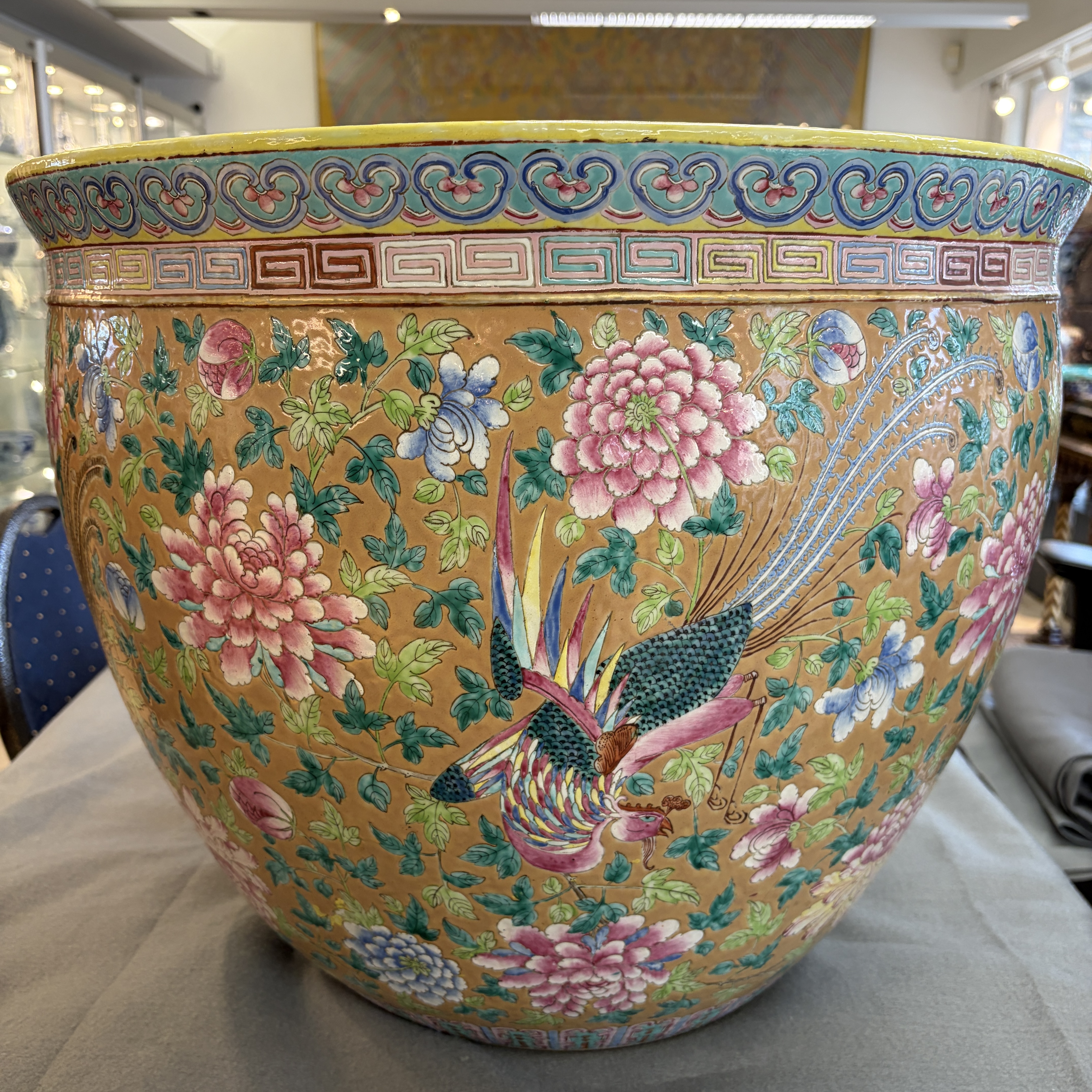 A large Chinese famille rose 'Phoenixes and Peonies' fish bowl for the Straits or Peranakan market — photo 25