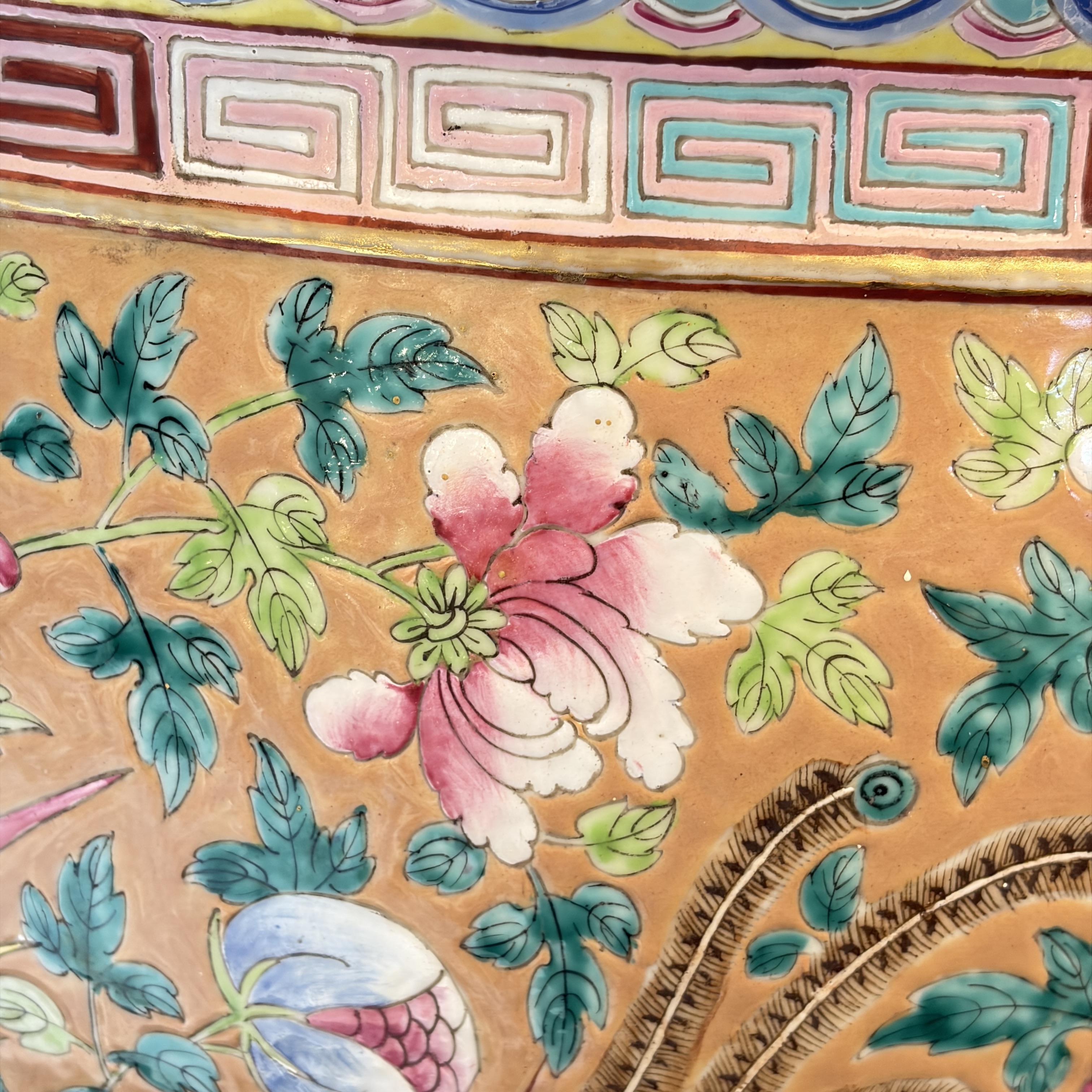 A large Chinese famille rose 'Phoenixes and Peonies' fish bowl for the Straits or Peranakan market — photo 45