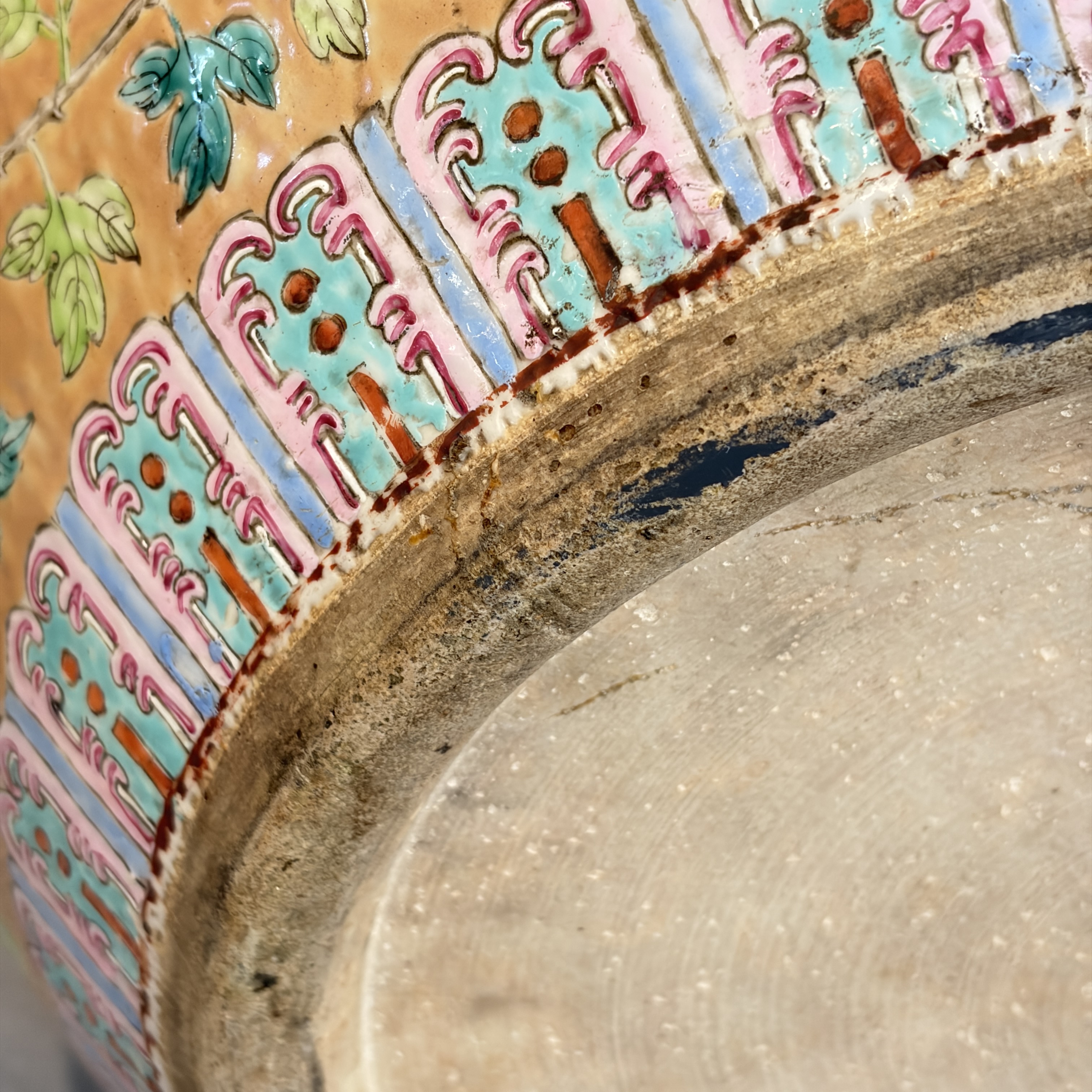 A large Chinese famille rose 'Phoenixes and Peonies' fish bowl for the Straits or Peranakan market — photo 56