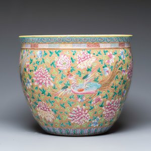 A large Chinese famille rose 'Phoenixes and Peonies' fish bowl for the Straits or Peranakan market — photo 4