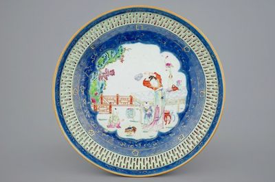 A large Chinese famille rose pierced rim dish, Qianlong