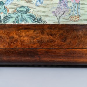 A large Chinese famille rose plaque inset in a wooden table, Republic, 20th C. — 照片 15
