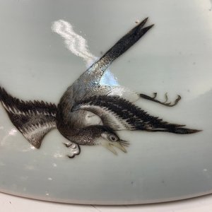 A large Chinese famille rose 'prunus and magpie' dish, Qianlong mark, 19th C. — 照片 14