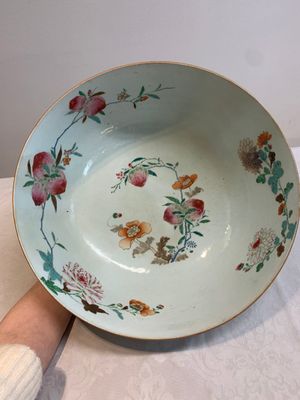 A large Chinese famille rose punch bowl with flowering and fruiting branches, Qianlong — foto 6