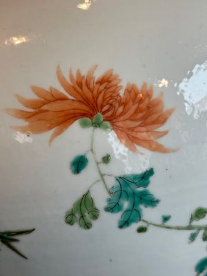 A large Chinese famille rose 'quails and chrysanthemum' 'tianqiu ping' vase, Qianlong mark, 19th C. — photo 21