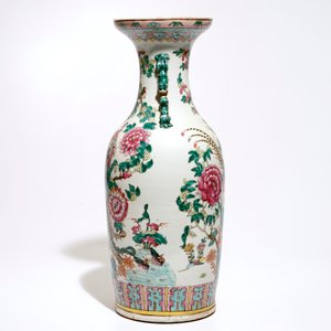 A large Chinese famille rose vase with birds and flowers, 19th C. — 照片 2
