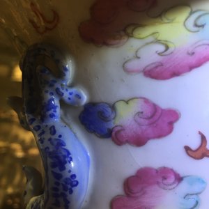 A large Chinese famille rose vase with dragons and foo dogs, 19th C. — photo 13