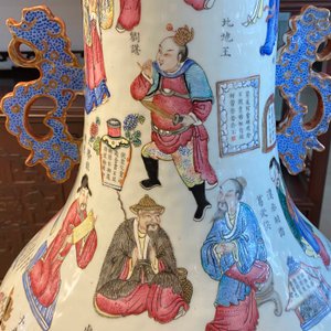 A large Chinese famille rose 'Wu Shuang Pu' vase, 19th C. — 照片 42