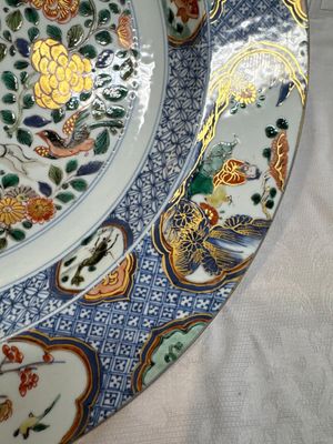 A large Chinese famille verte armorial 'Provinces' dish with the arms of Henegouw, Kangxi — photo 15