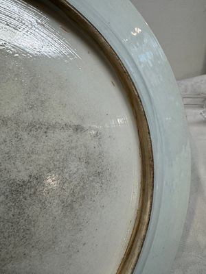 A large Chinese famille verte armorial 'Provinces' dish with the arms of Henegouw, Kangxi — photo 21