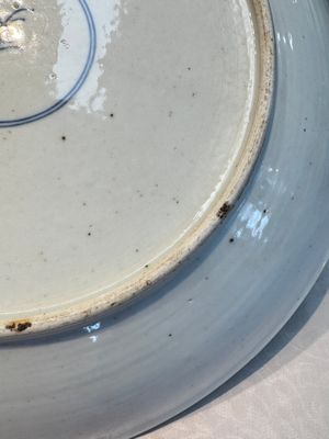 A large Chinese famille verte 'Banquet' dish, lingzhi mark, Kangxi — photo 14