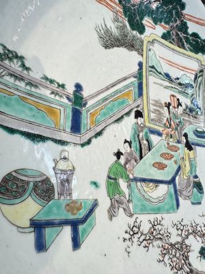 A large Chinese famille verte 'Banquet' dish, lingzhi mark, Kangxi — photo 6