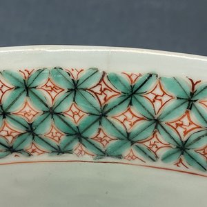 A large Chinese famille verte bowl with figurative design, Kangxi — 照片 16