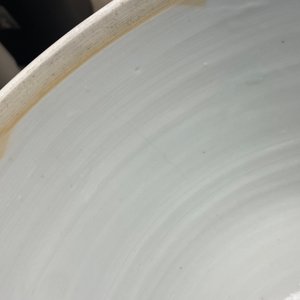 A large Chinese famille verte covered bowl, Kangxi — photo 15