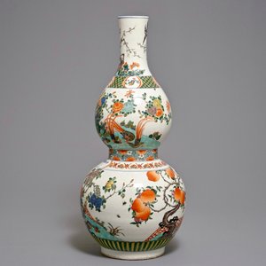 A large Chinese famille verte double gourd vase, inscribed Kangxi, 20th C. — photo 4