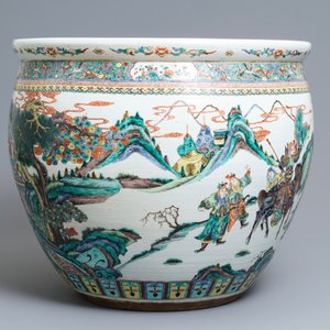A large Chinese famille verte fish bowl with a narrative scene all-round, 19th C. — photo 4