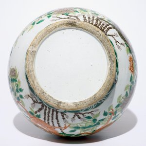 A large Chinese famille verte hu-shaped "Dragon" vase, 19th C. — 照片 6