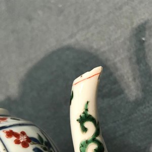 A large Chinese famille verte melon-shaped teapot and cover, Kangxi — 照片 17