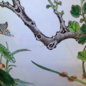 A large Chinese famille verte porcelain jardiniere with phoenix birds, 19th C. — photo 7
