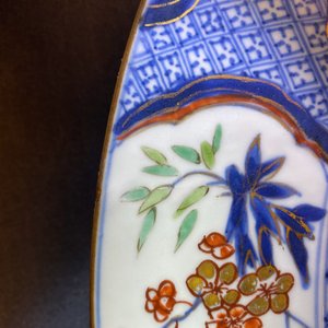 A large Chinese famille verte 'Provinces' dish with the arms of Namur, Kangxi/Yongzheng — photo 5