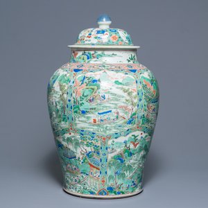 A large Chinese famille verte vase and cover with figures in fluvial landscapes, Kangxi — photo 5