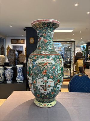 A large Chinese famille verte vase with narrative design, 19th C. — photo 2