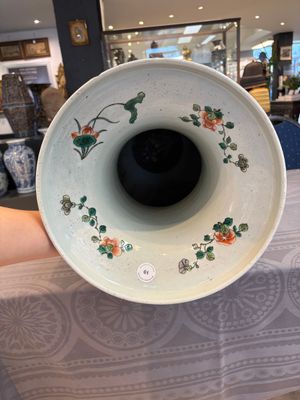 A large Chinese famille verte vase with narrative design, 19th C. — photo 5